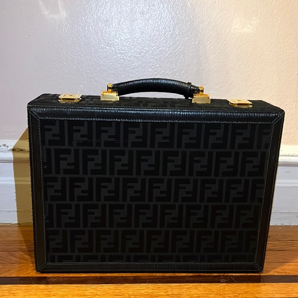 SALE!! Fendi unisex FF jacquard logo monogram jewlery trunk briefcase bag - Picture 2 of 15